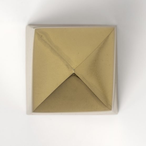 Giza (Set of 2) 4L x 4W Gold Elongated Pyramids - Image 3