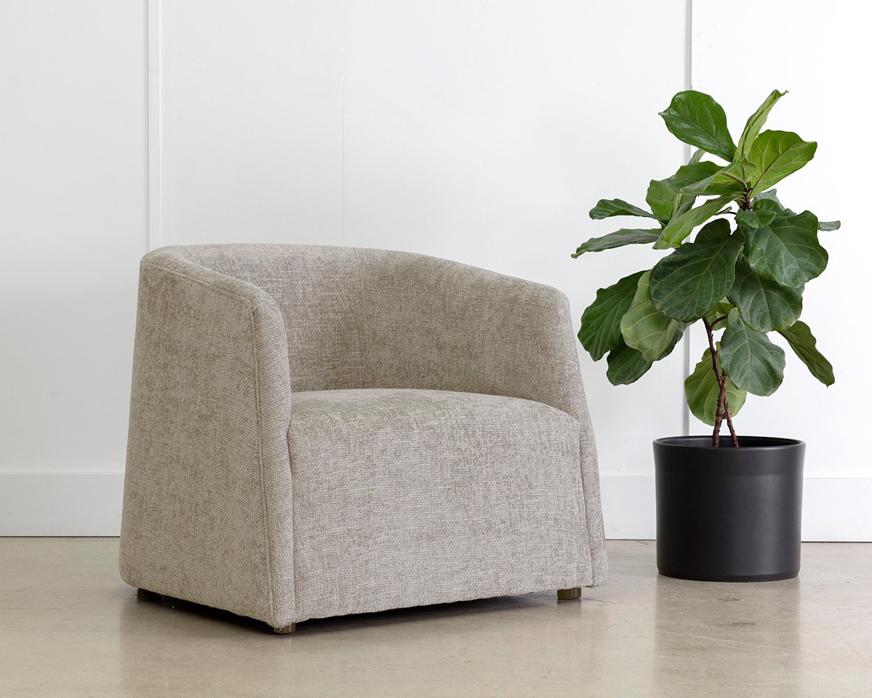 Serenade Lounge Chair Husky Beach - Image 3