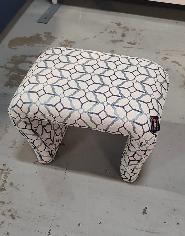 103500_lg.jpg 103500_lg.jpg