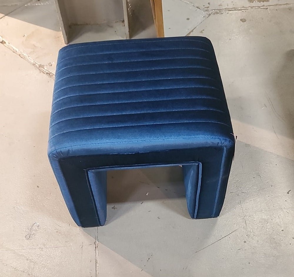 103503_lg.jpg 103503_lg.jpg