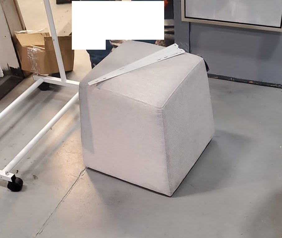 103506_lg.jpg 103506_lg.jpg