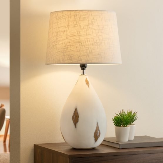 Whitewash 24 Inch Tall Resin Table Lamp