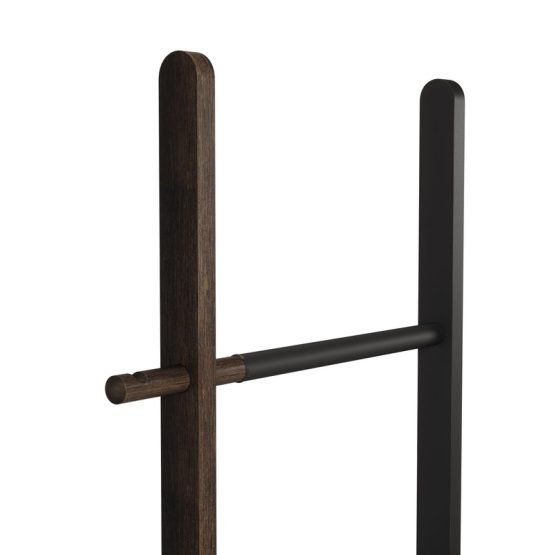 Hub Ladder Black-Walnut