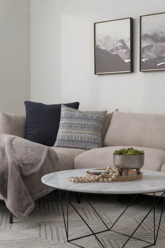 Valencia Round Coffee Table - Grey Marble/Black Matte - Image 8