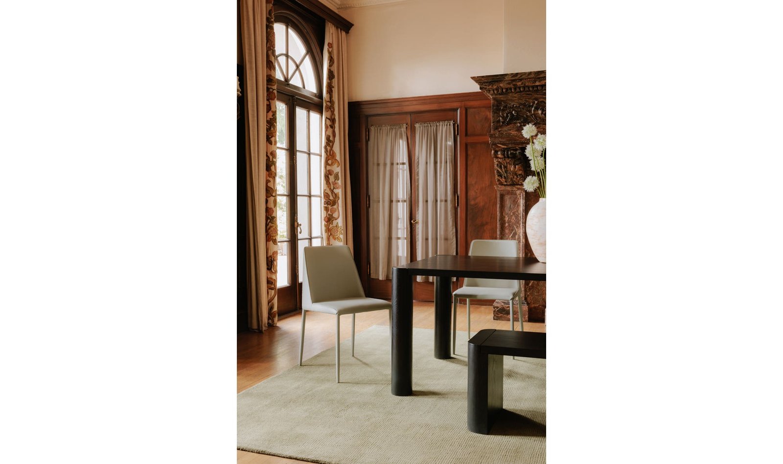 POST SMALL DINING TABLE BLACK NATURAL - Image 3