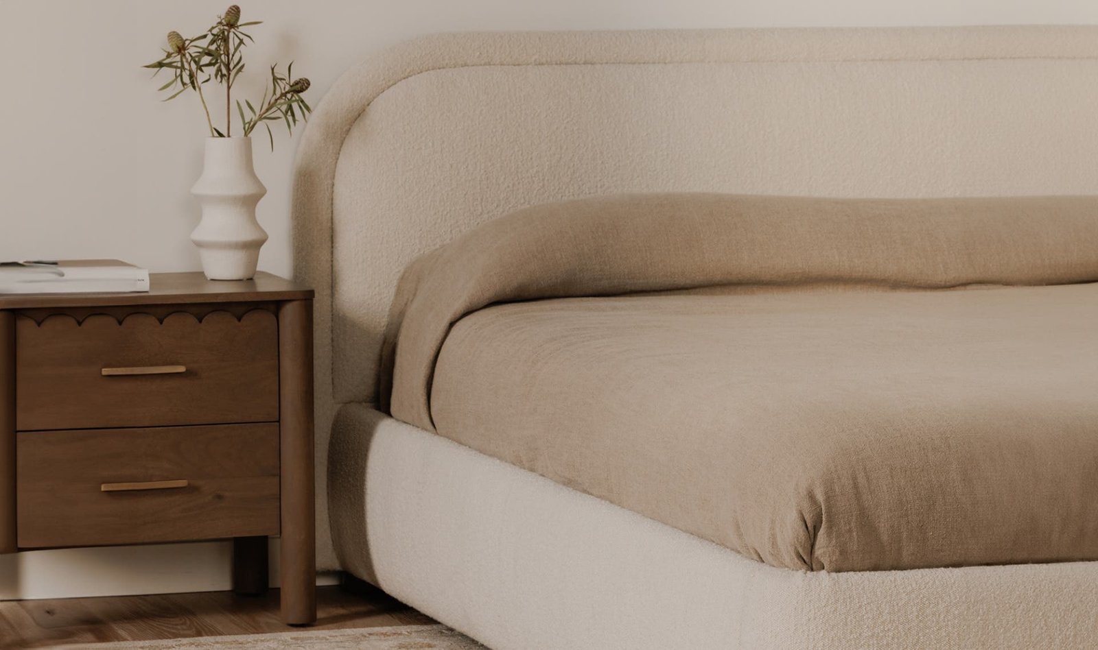 COLIN KING BED DARK GREY - Image 3