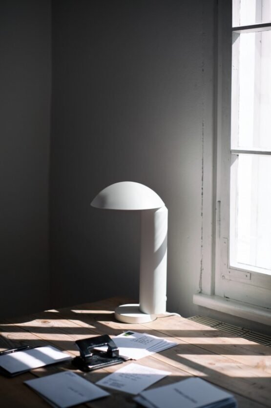 Abyss Table Lamp - Image 2