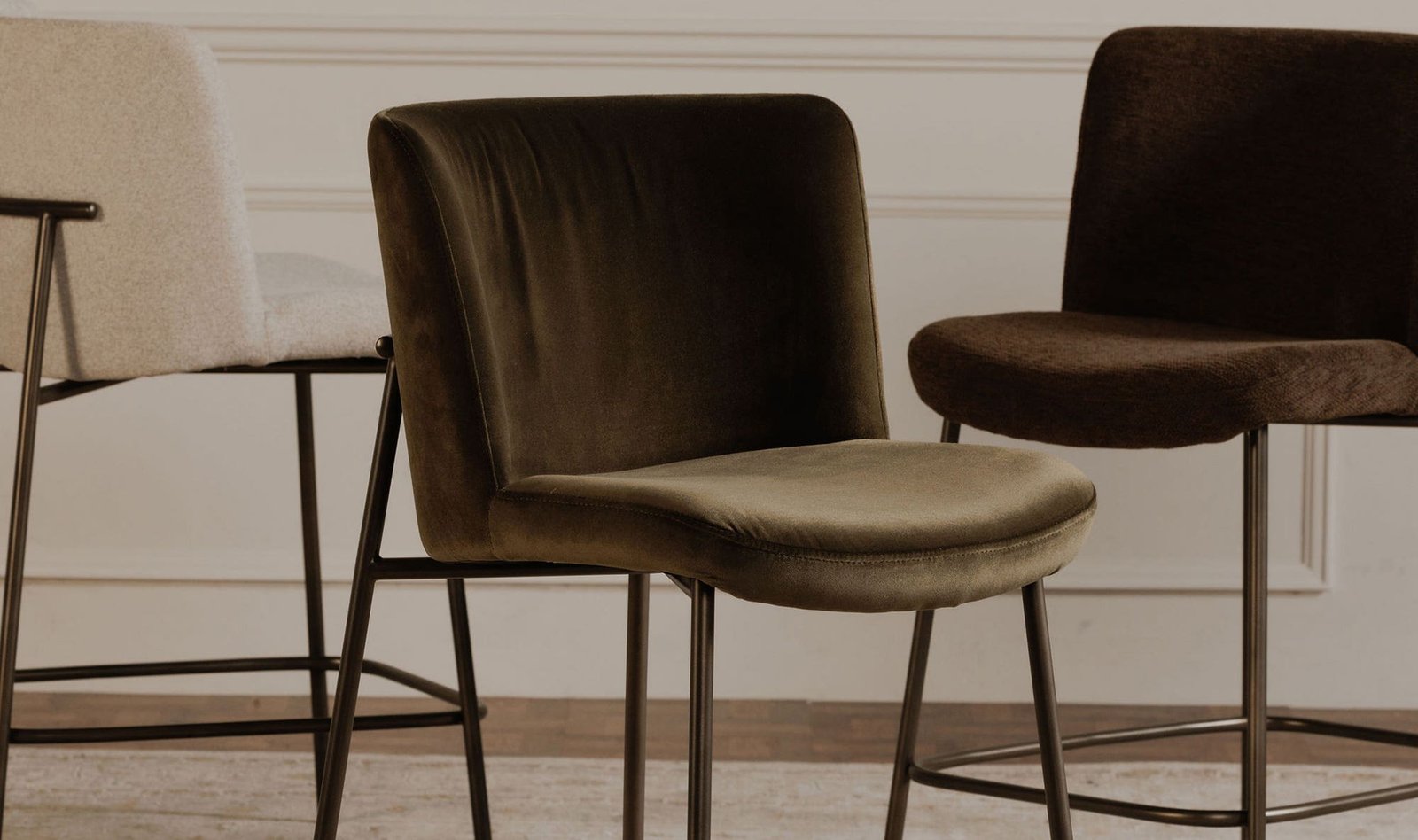 EARLY BAR STOOL BEIGE - Image 3