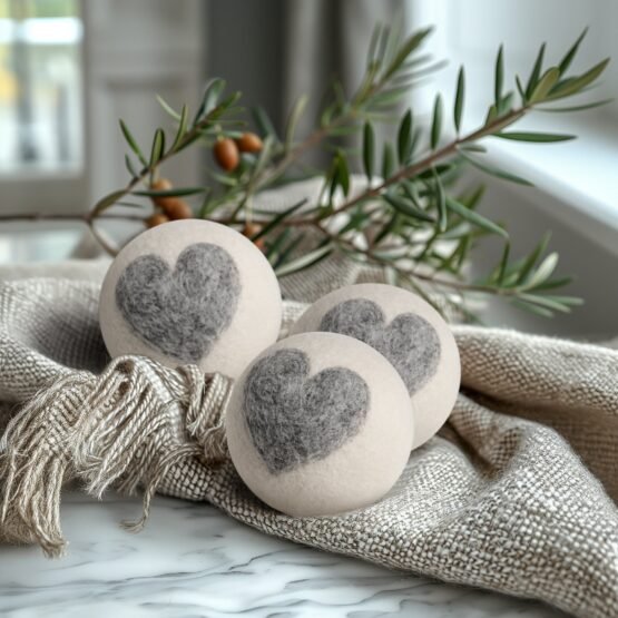 MODWOOL Felt Heart Design Three Piece 3 Inch Diameter Dryer Balls In Cotton Bag Set - Image 2