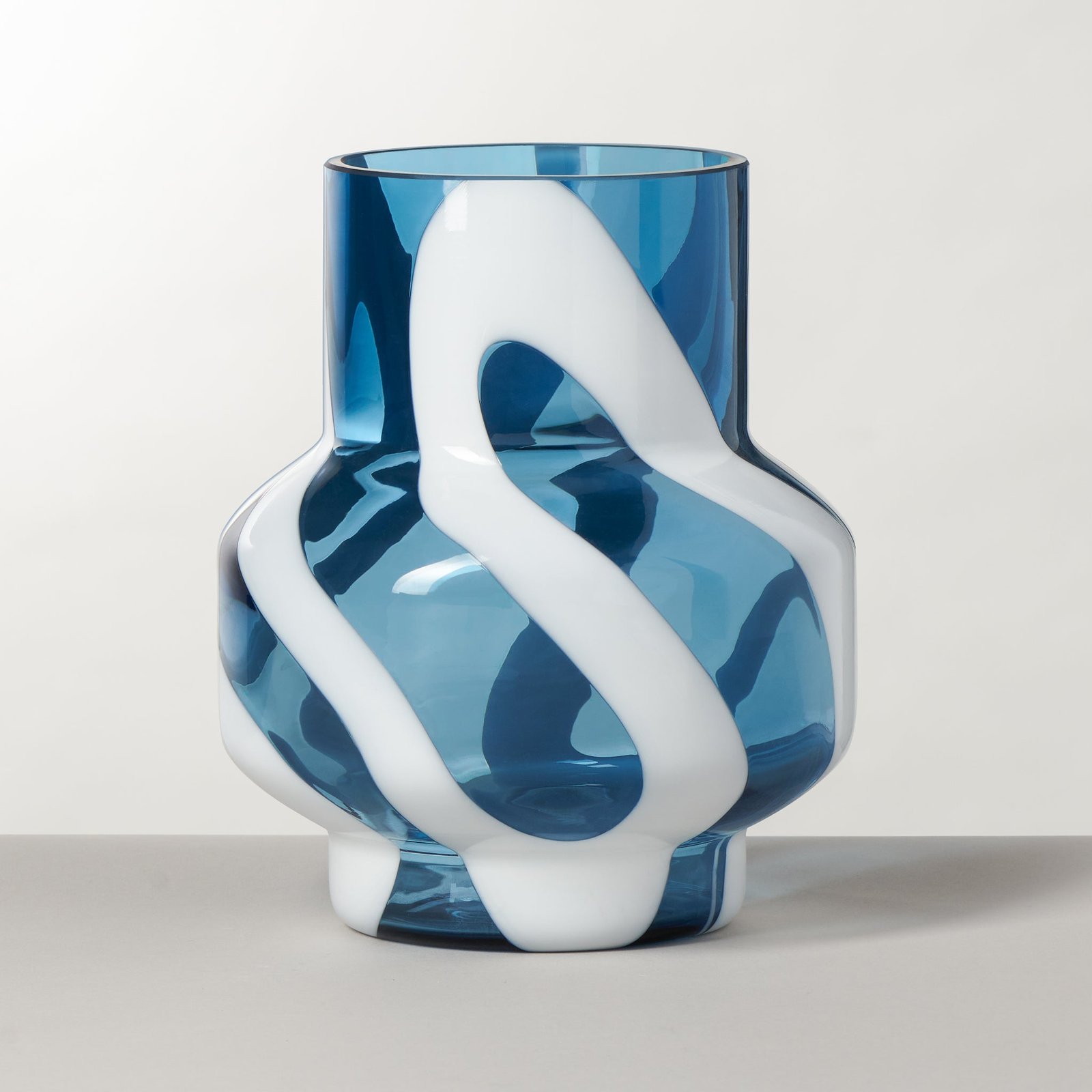 Fusion Abstract 8 Inch Tall White & Blue Glass Vase - Image 5