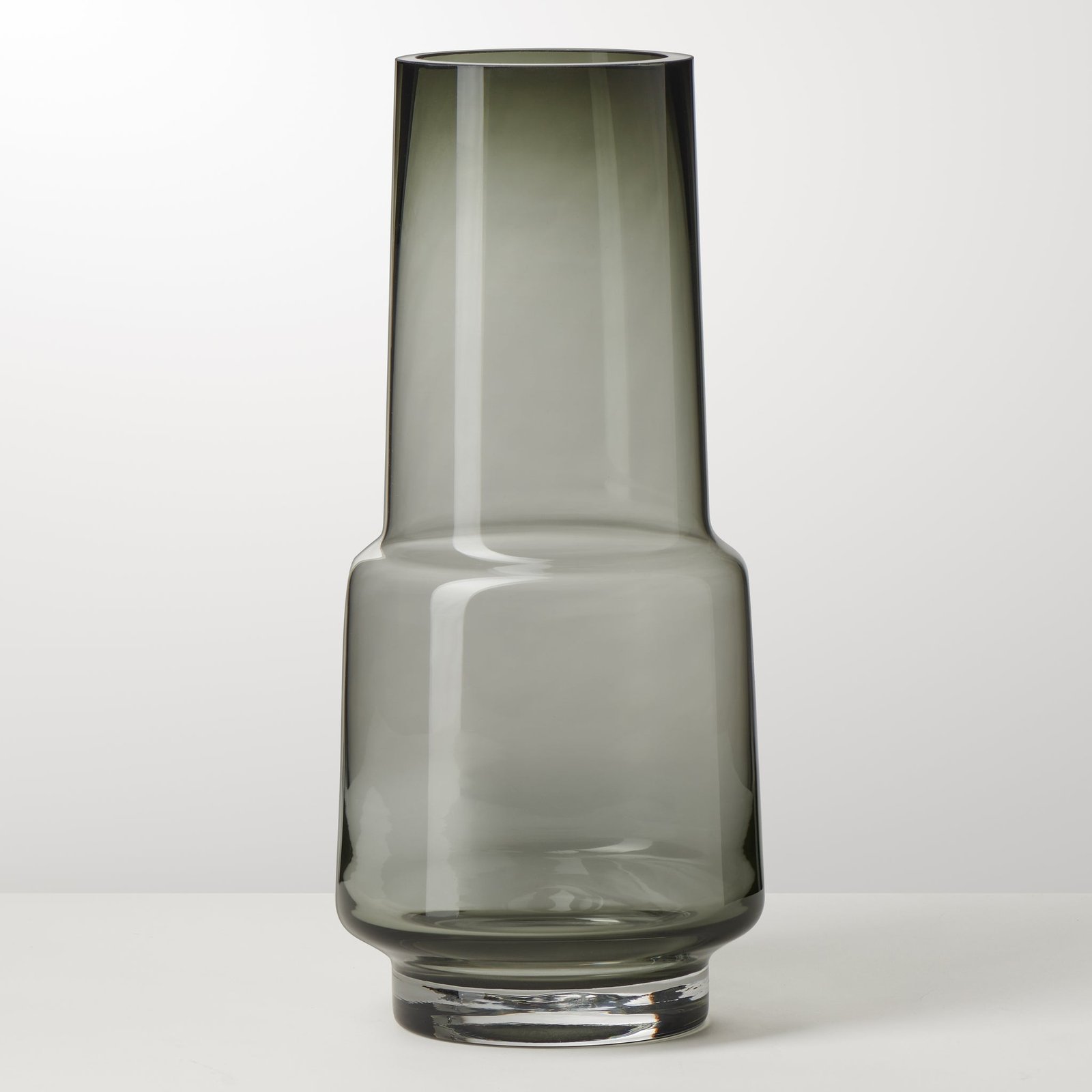 Solo Smoke Glass 11 Inch Tall Vase - Image 5