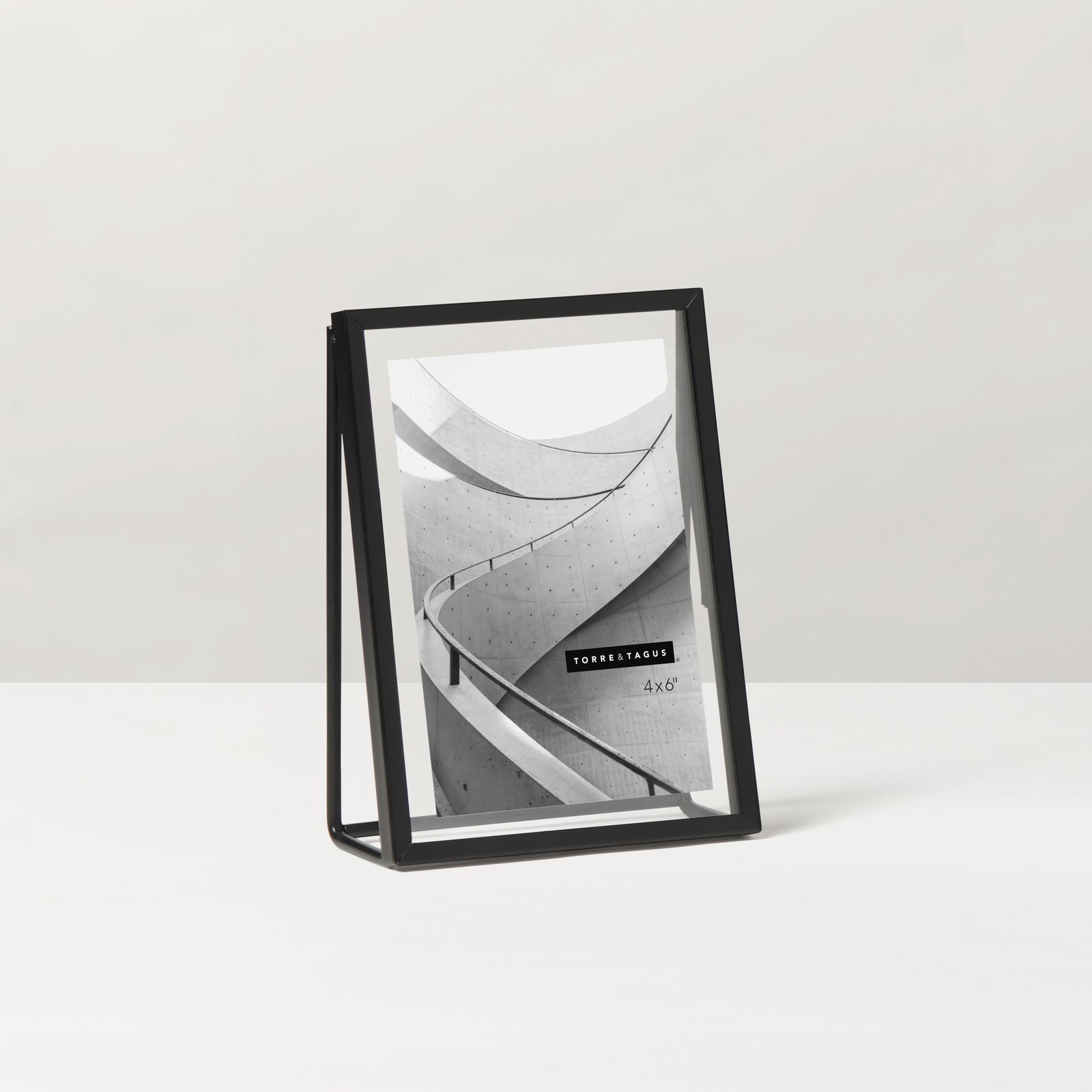 Structure Black Metal Easel Floating Frame - 4x6 - Image 4