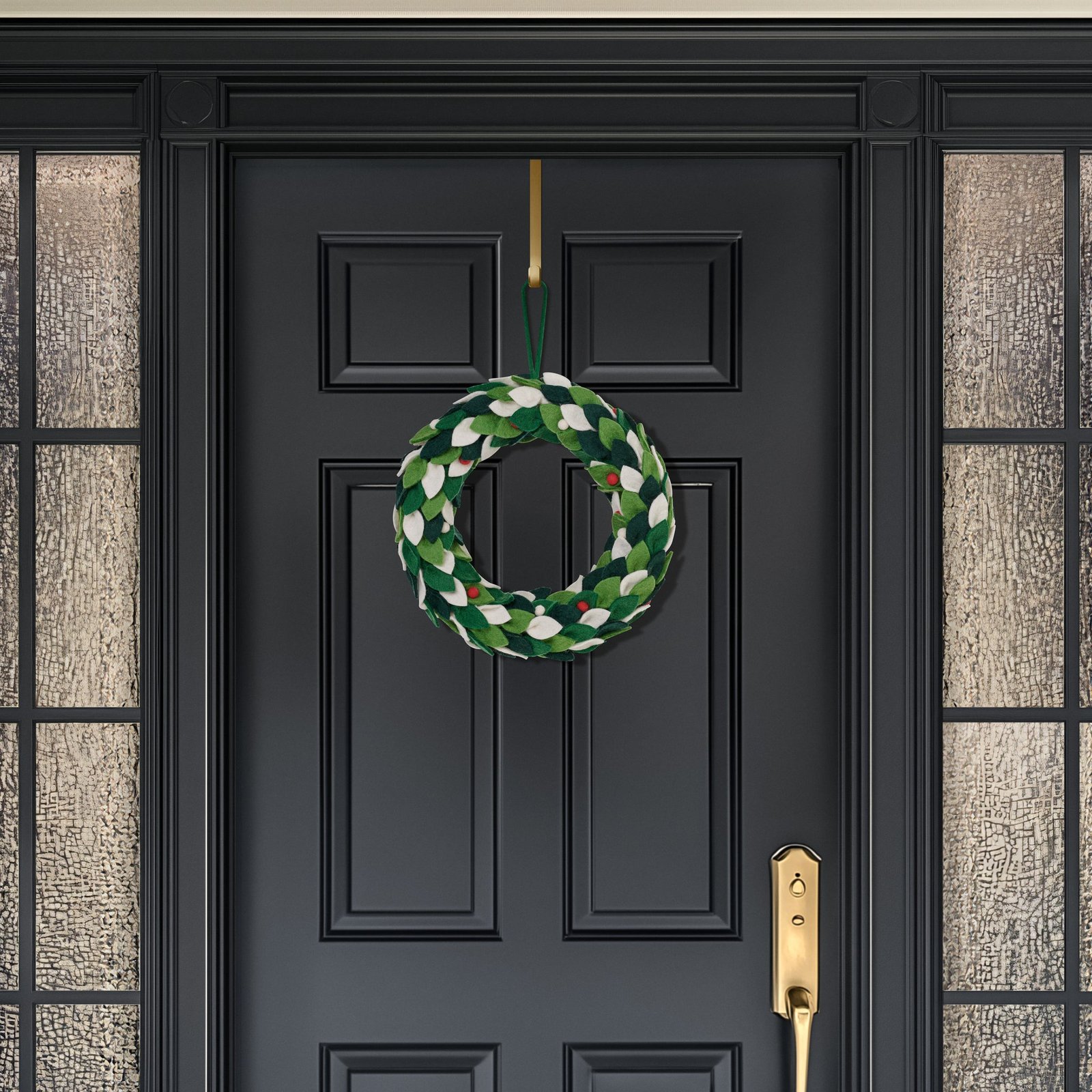 MODWOOL Felt 14 Inch Diameter Leaf Wreath - Image 3