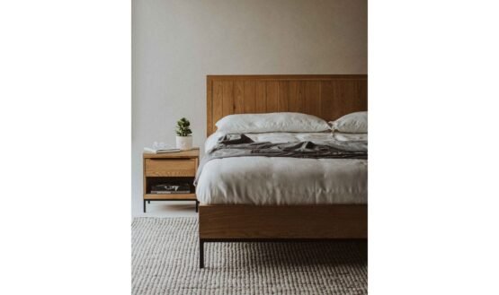 MONTEGO QUEEN BED NATURAL - Image 4