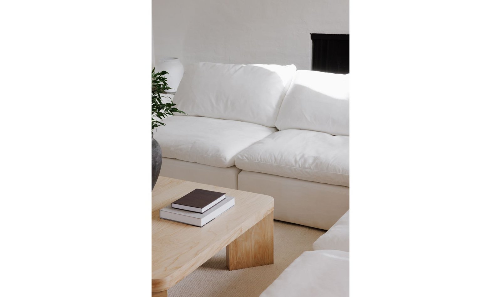 CLAY CORNER CHAIR CREAM WHITE COASTSIDE SAND - Image 5