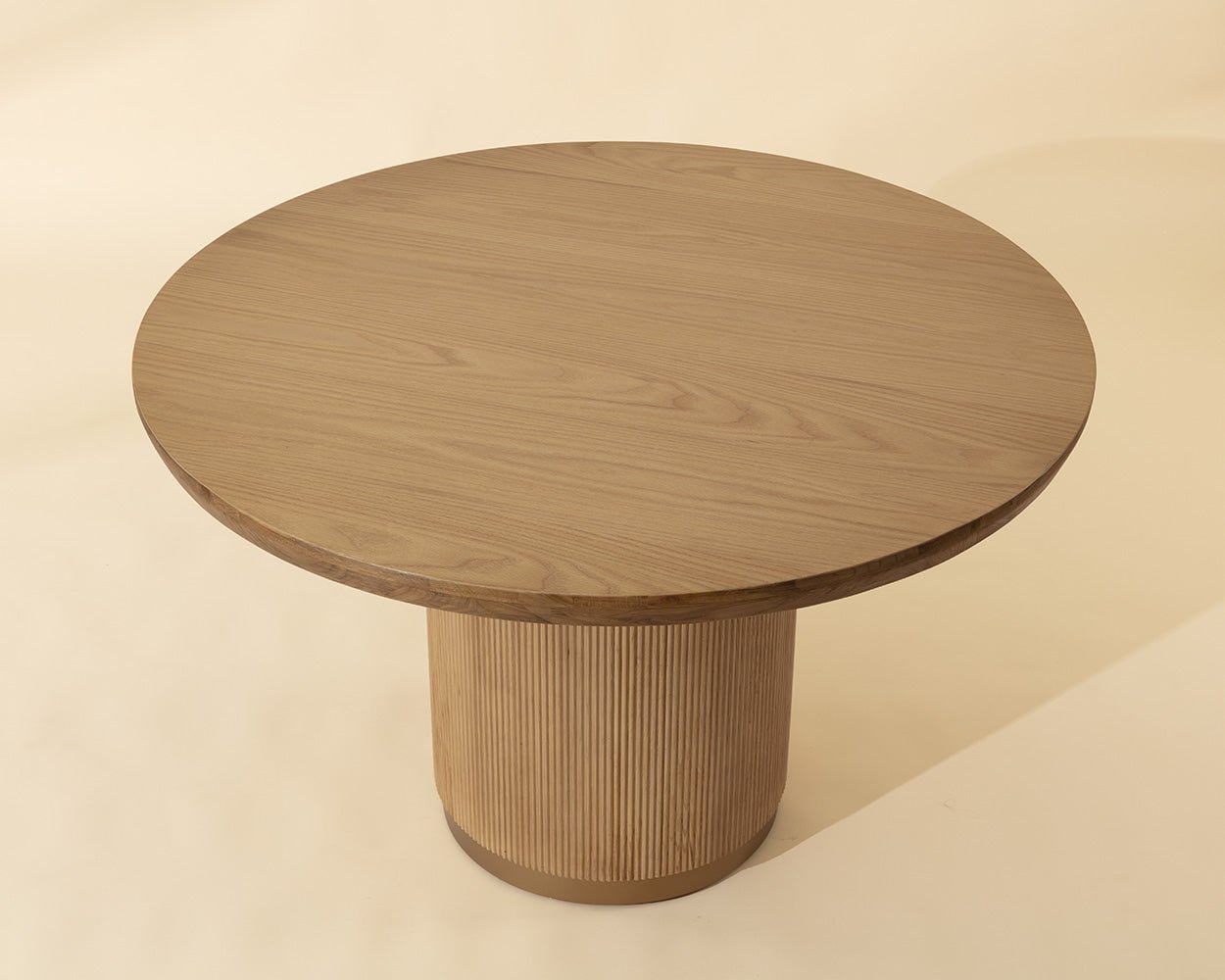 Kalla Dining Table - 48" - Round Rustic Oak - Image 3