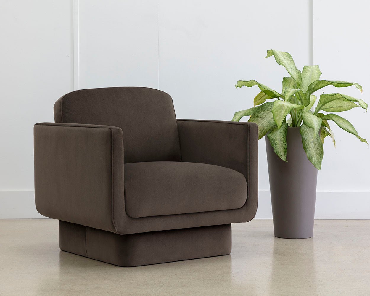 Everton Armchair Meg Dark Brown - Image 9