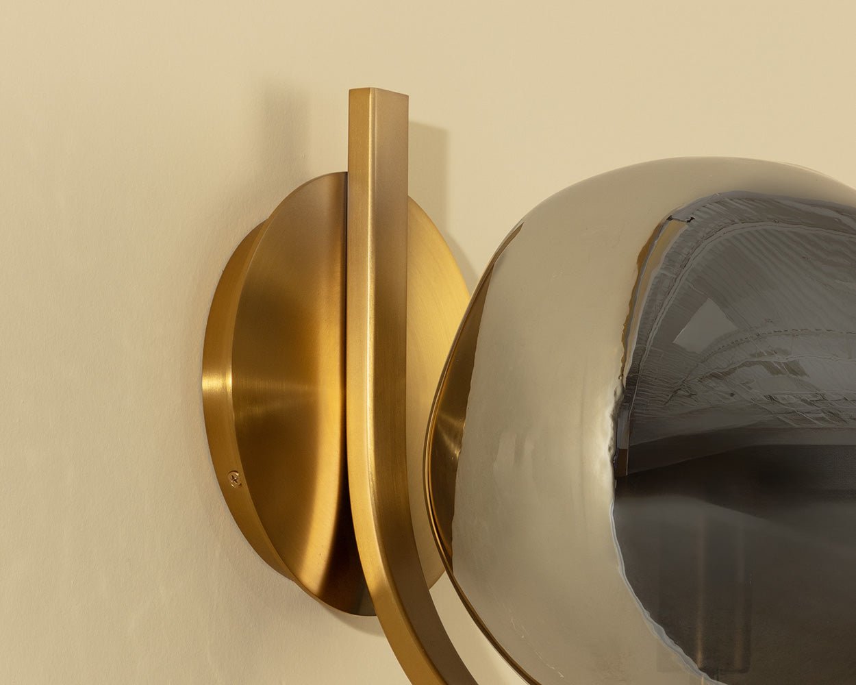 Dionis Sconce Grey - Image 5