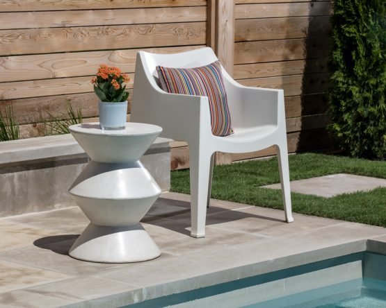 Union End Table White - Image 4