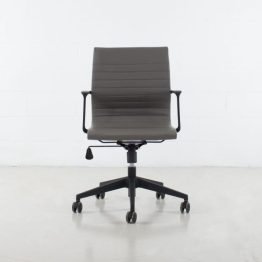 low-back-grey-seat-black-nylon-frame-office-chair-front_1_1.jpg